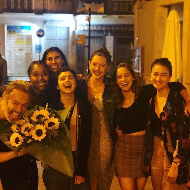 shan ⋆｡˚ tweet media