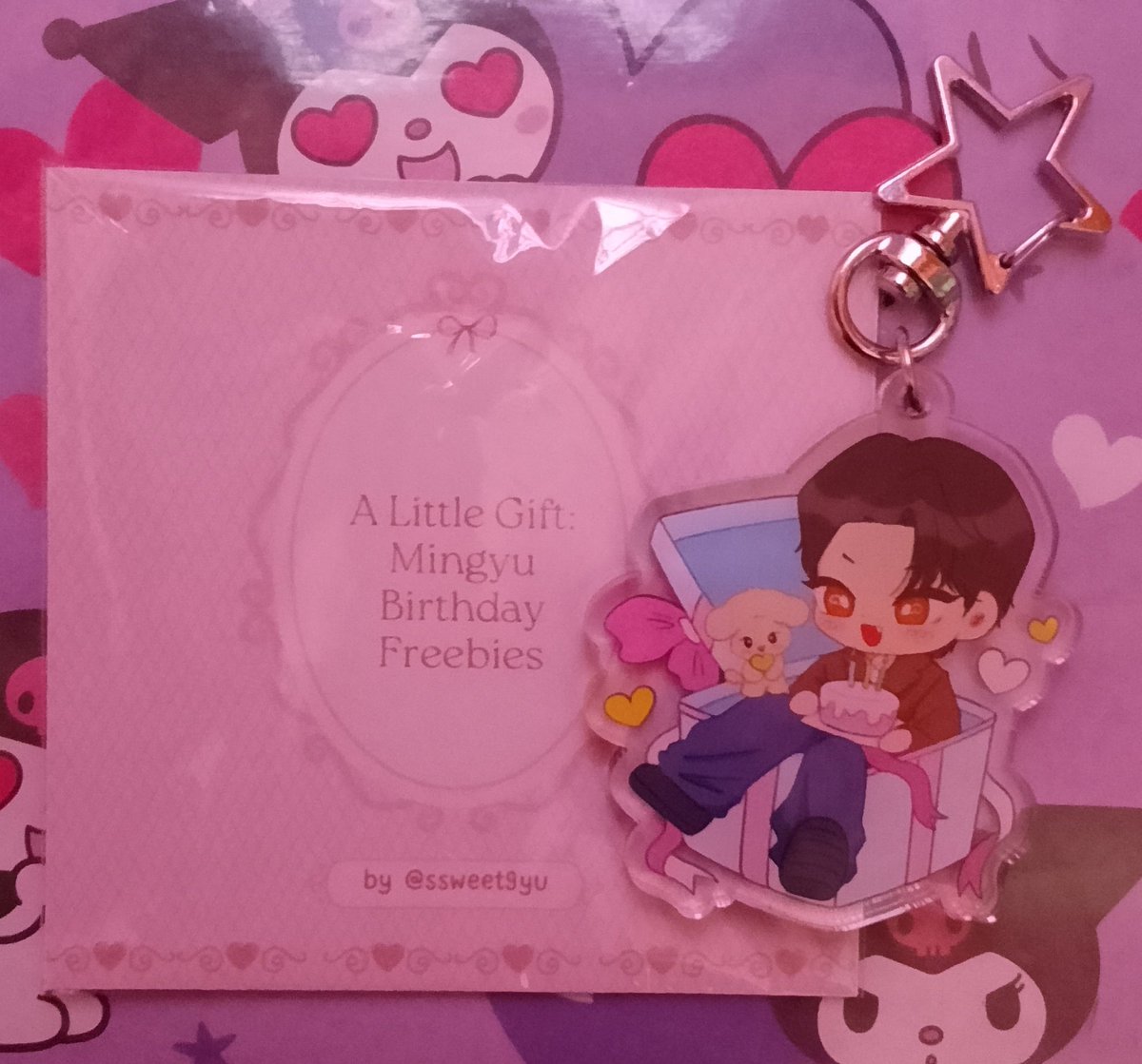 Keychain gemassss, terima kasih kakkk <a href="/ssweet9yu/">sya🐈‍⬛ #anakbiskuat</a> btw yupinya udh ak makan duluann xixixi🤭 
Sehat dan bahagia selalu🖤🩷