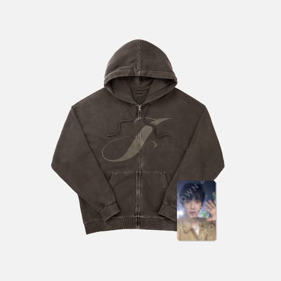 wtb / want to buy 

jaehyun j zip up hoodie 

preferably ready ina 

please dm 🙏🏻