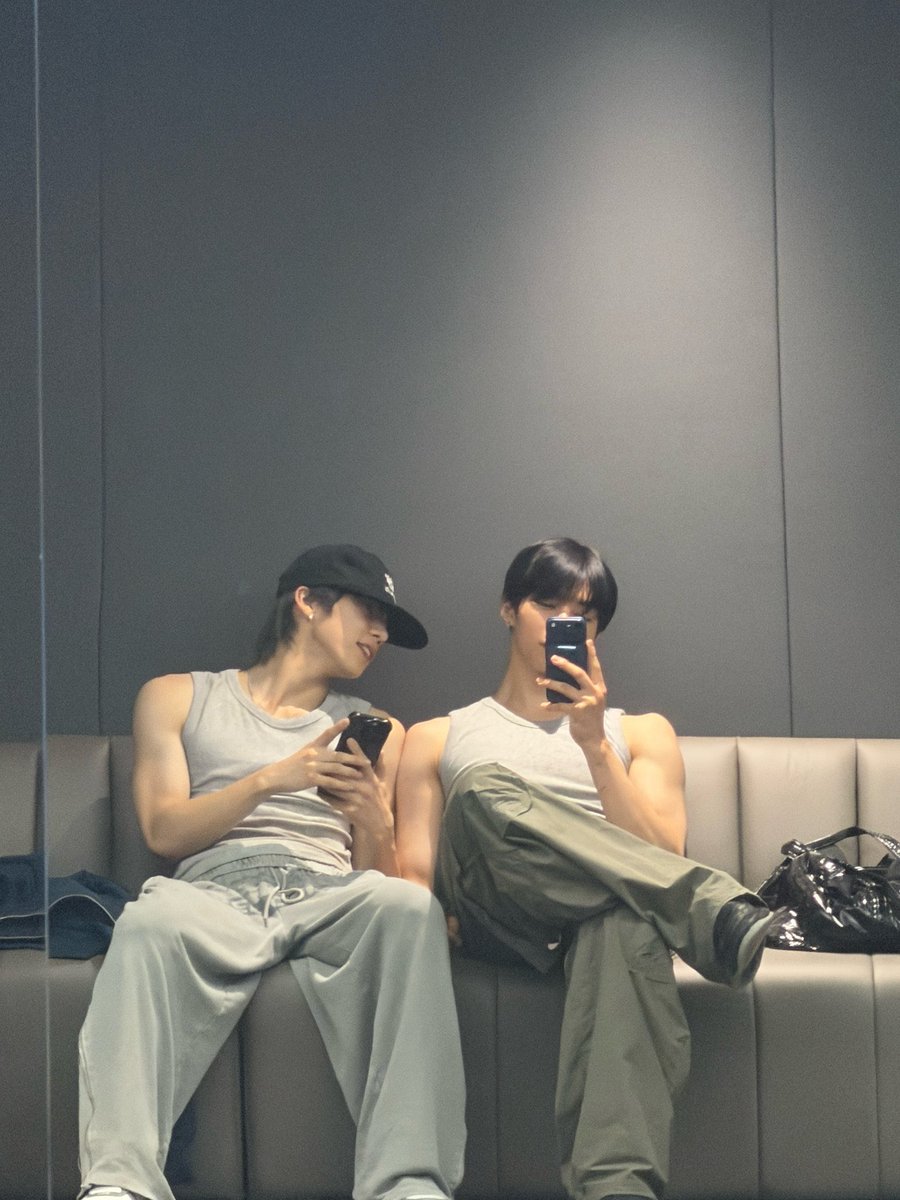 piratea༄ tweet media