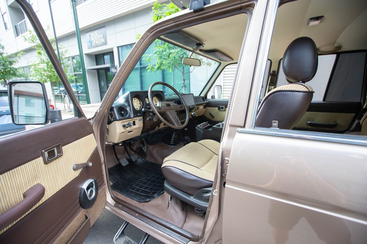 UNICARNS tweet media