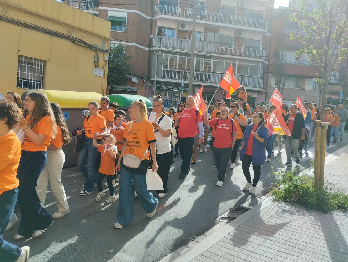 CCOO Educació tweet media