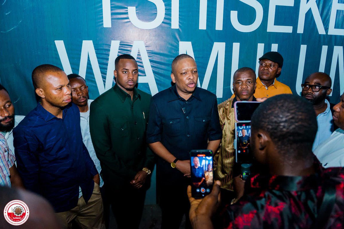 mervi_kl's tweet photo. Vers une TASK FORCE des ligues des jeunes UNC–UDPS 
Sous l’impulsion de Yves Nswal et Yves Bunkulu, la jeunesse s’organise pour consolider la vision du Chef de l’État Félix Tshisekedi, dans la droite ligne de Vital Kamerhe.
Unité. Action. Victoire. https://t.co/GhC4IWGtpl