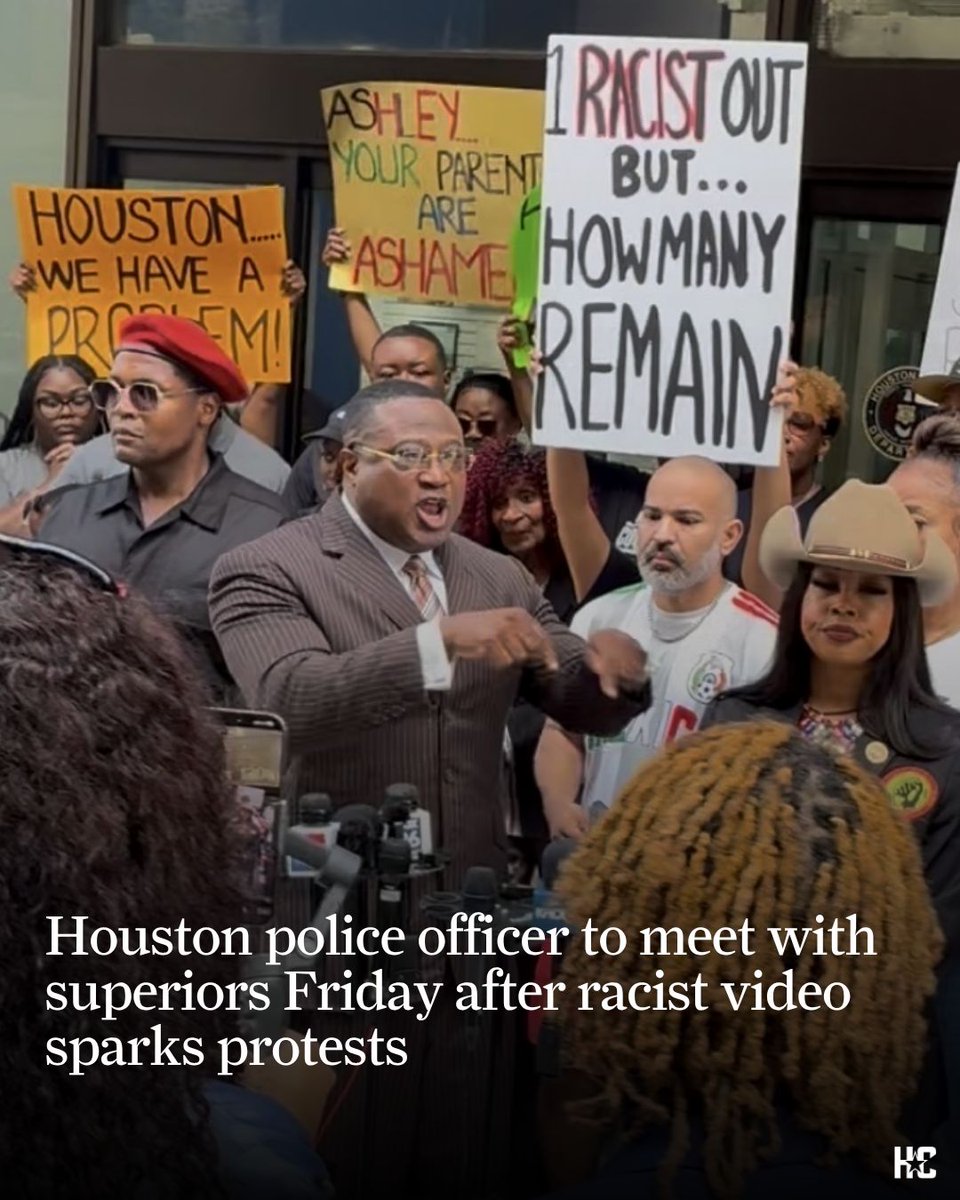 Houston Chronicle tweet media
