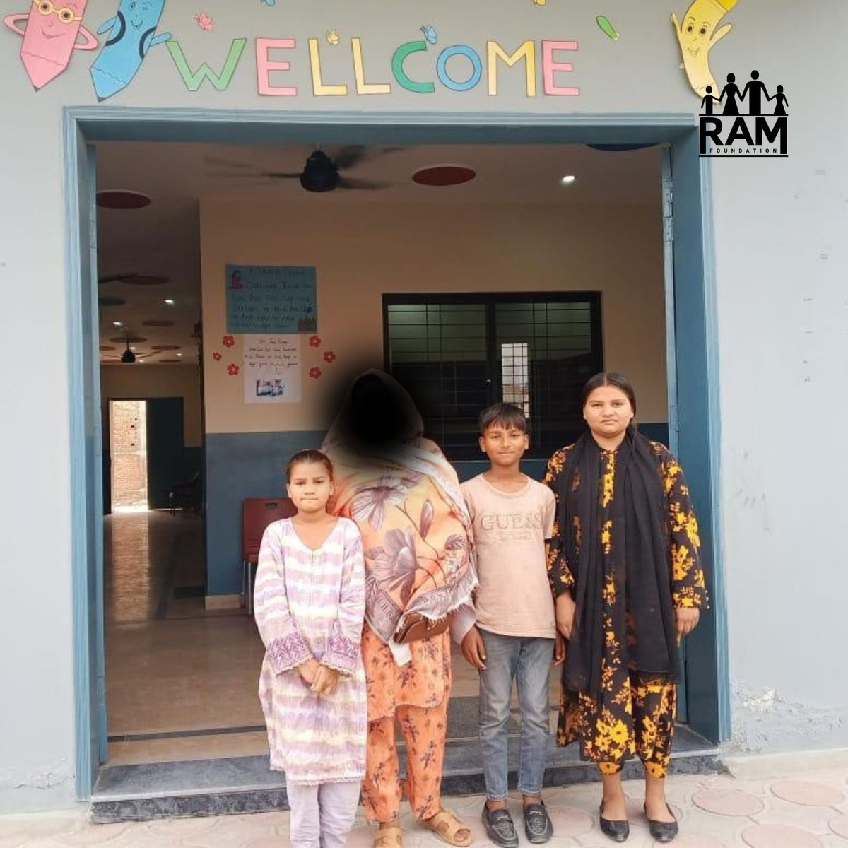 ramfoundation's tweet photo. Rehana &amp; Saleem work every day to feed their 5 kids — yet $3,000 in debt keeps them from getting back on their feet. Their children are back in school thanks to the Shea School. Help us clear their debt so their hope doesn't run out. Even $5 matters. https://t.co/e0Xmvh8AT7 https://t.co/m526b3RPkk