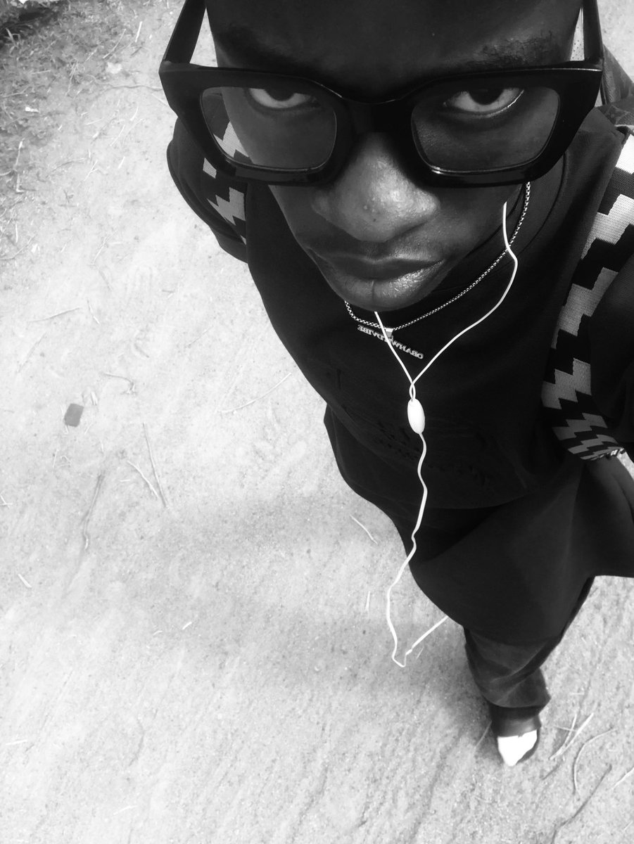 Obahwitdvibe tweet media