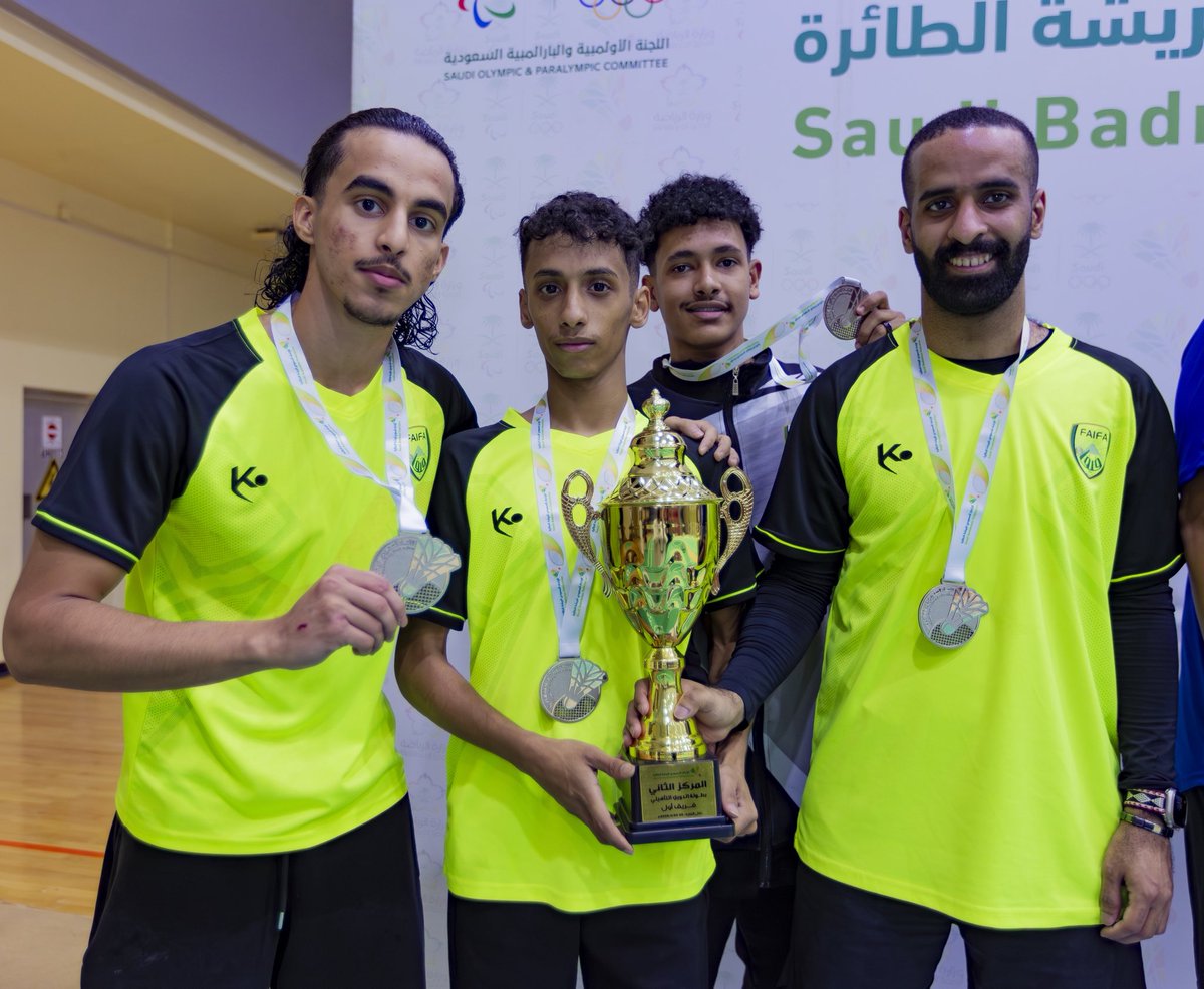 badminton_ksa's tweet photo. تتويج الأبطال بدوري التأهيلي 2026 🏆🏸

🏅 الفريق الاول  

🥇نادي الوشم  @alwashm_fc 
🥈نادي فيفا @FAIFACLUB1 
🥉نادي حطين @hitteen_club  

ألف مبروك 🏆🥳 https://t.co/sq4wjoelbQ