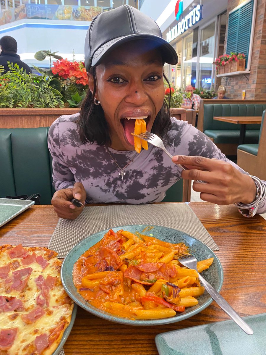 nantsuky's tweet image. I eat you men like this 😂😂😂😂😂
#TransWomenAreWomen🏳️‍⚧️ 
#TransIsBeautiful🏳️‍⚧️ 
#ProudTrans🏳️‍⚧️