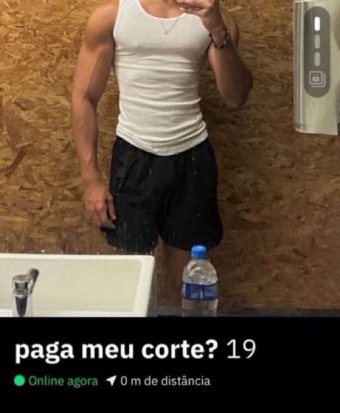 conheci o bofe dessa foto no carnaval