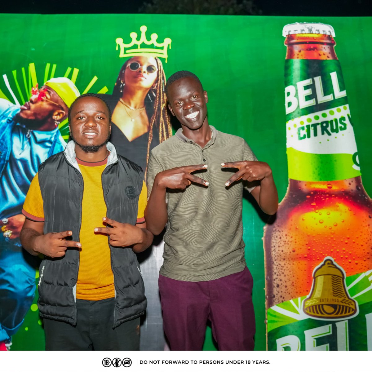 MBU's tweet photo. Tupo site πMubs Parking Lot
#ZestyVibesOnly #BellCitrus https://t.co/YvBVYbrW4W