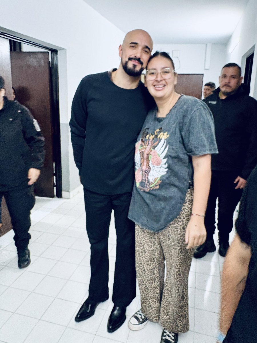 Vale_9815's tweet photo. 🥺 @AbelPintos https://t.co/1l4t95SeW2