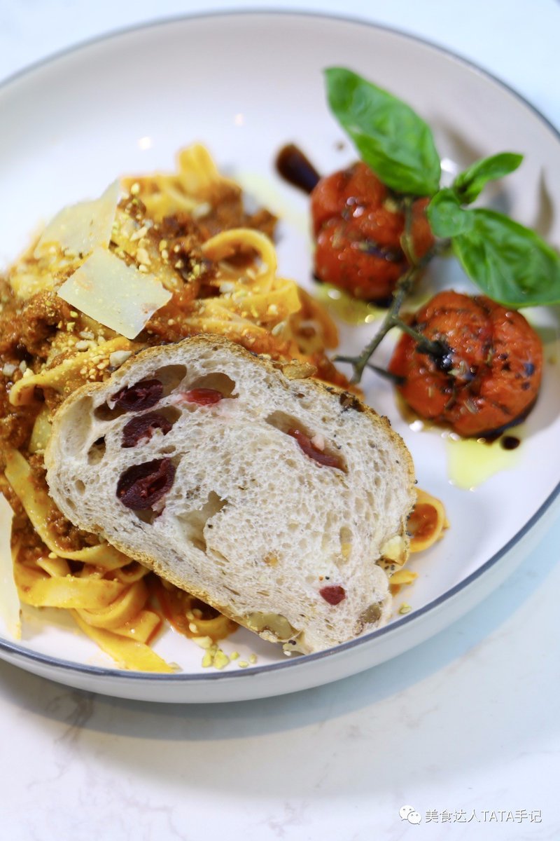 Beatrice Ceratto tweet media