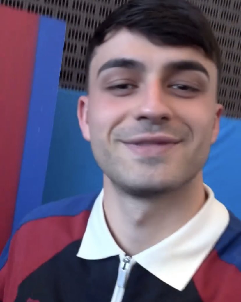 Pedri World tweet media