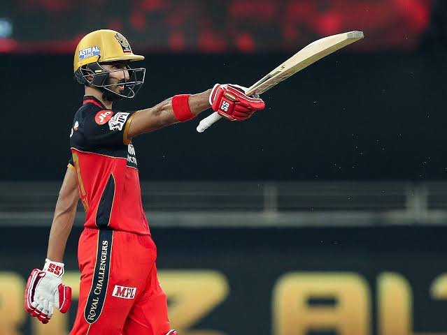 Satendr0408's tweet photo. Fifty for Devdutt Padikkal from Just 21 balls 💪😎

#RCBvsGT #RCBvGT https://t.co/uhRsmw74ZX