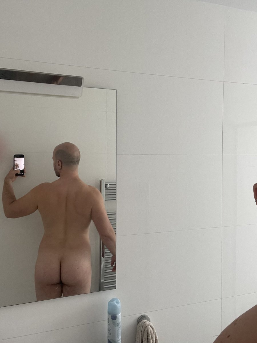 BurningChichi tweet media