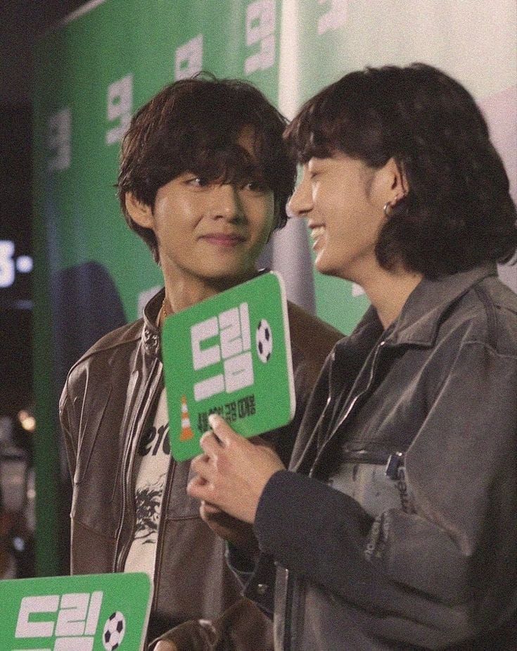 Taekook Believer 𐤀 tweet media