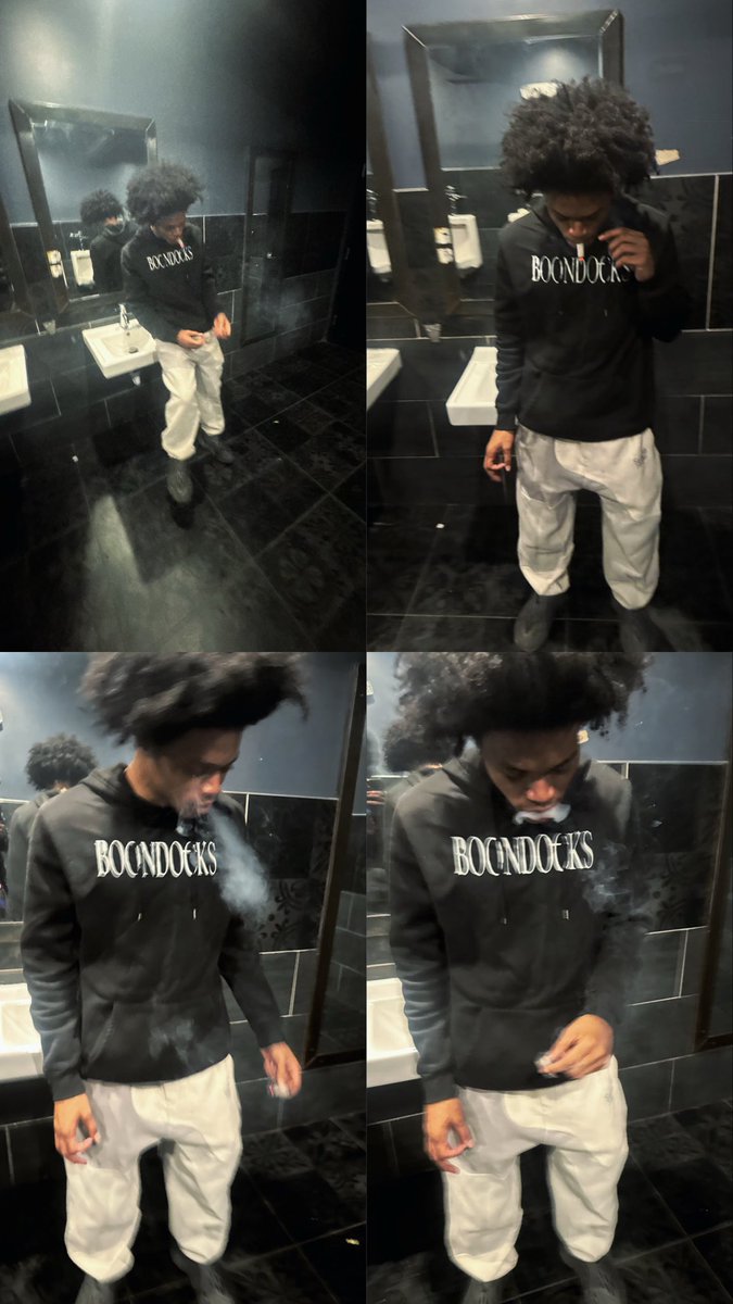 Zomberrr_'s tweet image. 4x4
#fyp #selfie #smoke #philly #delaware #jersey #geeked