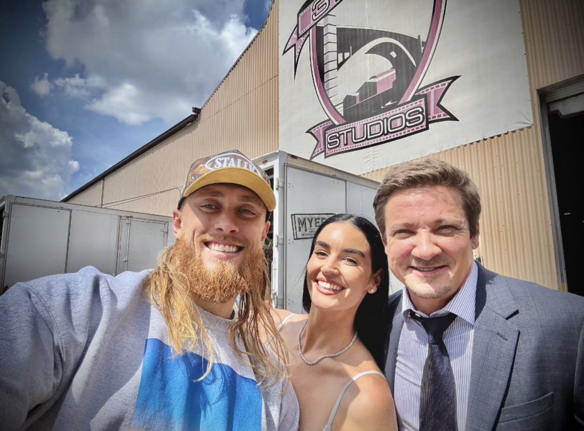 Jeremy Renner tweet media