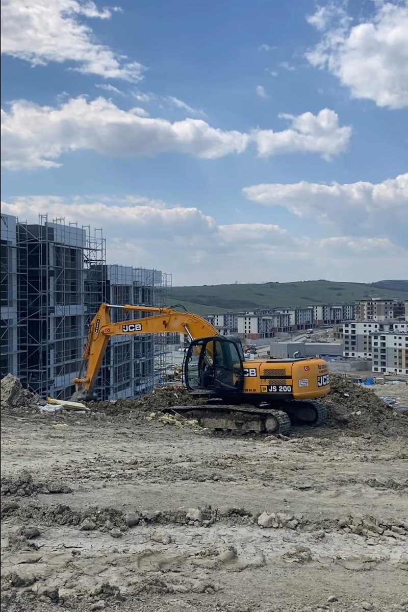 Bolluca Insider tweet media