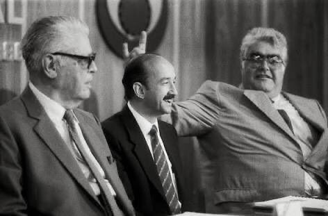 Tlatoani_Cuauhtemoc tweet media