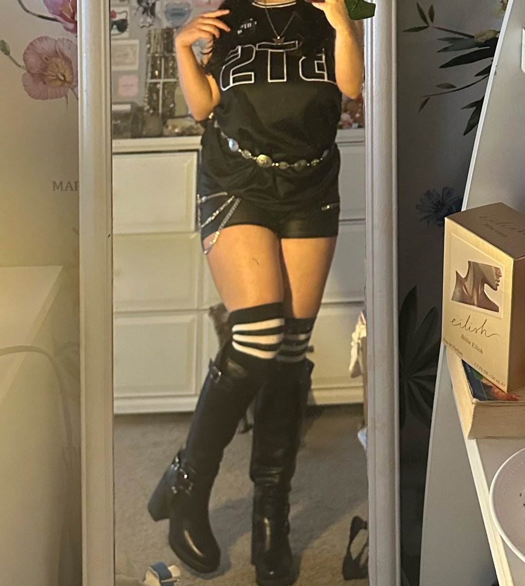 ira ⋆˙🪽་༘࿐ BTS IN 2 DAYS tweet media