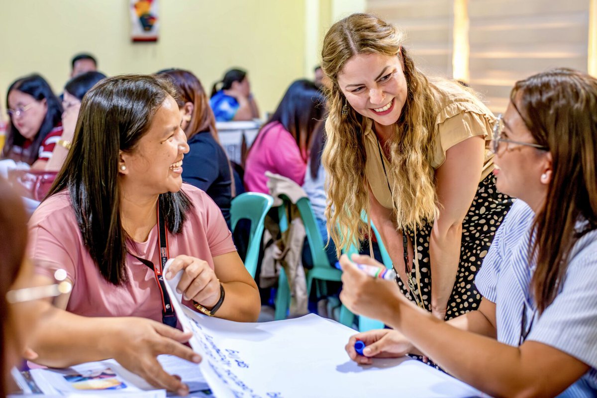 English Language Programs tweet media