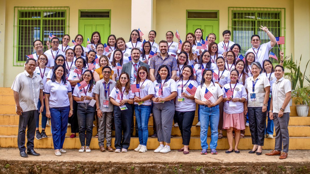 English Language Programs tweet media
