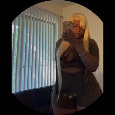 Niikki_Nikki's tweet image. #NewProfilePic