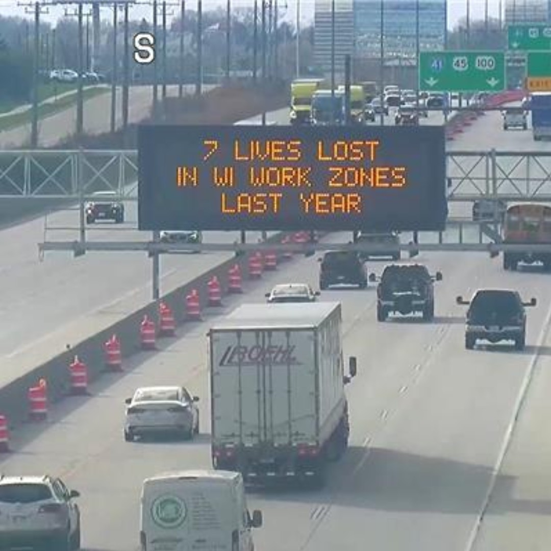 Wisconsin DOT tweet media