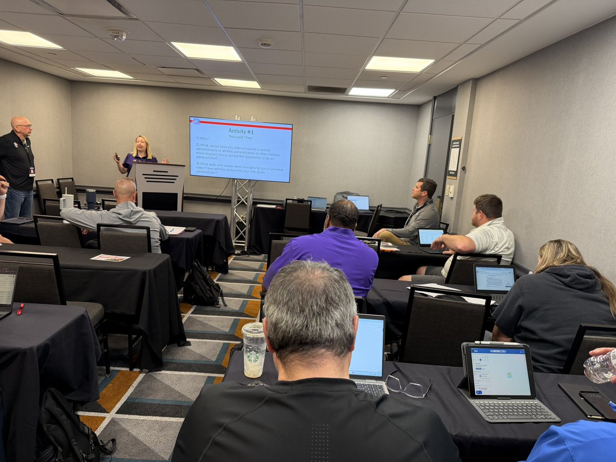 KAAA_KyAD's tweet image. LTC 501 is underway! #BeBetter

@NIAAA9100