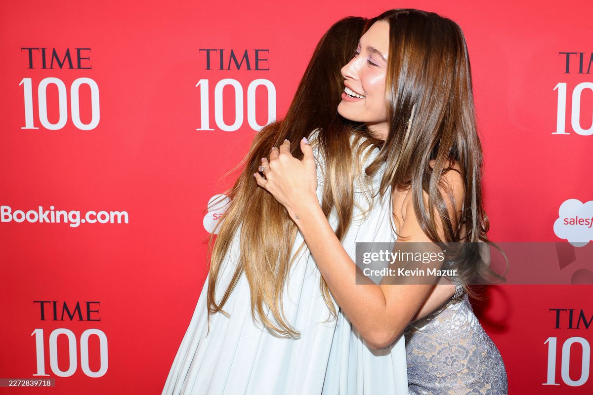 y es por este tipo de tw que la gente se empezará a dar cuenta que la enfermedad solo viene desde las fans de selena gómez