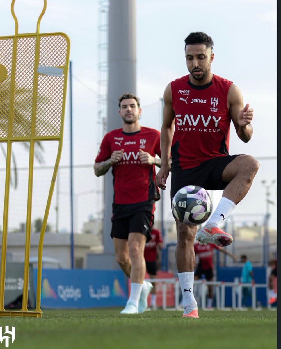 سـيرجي tweet media