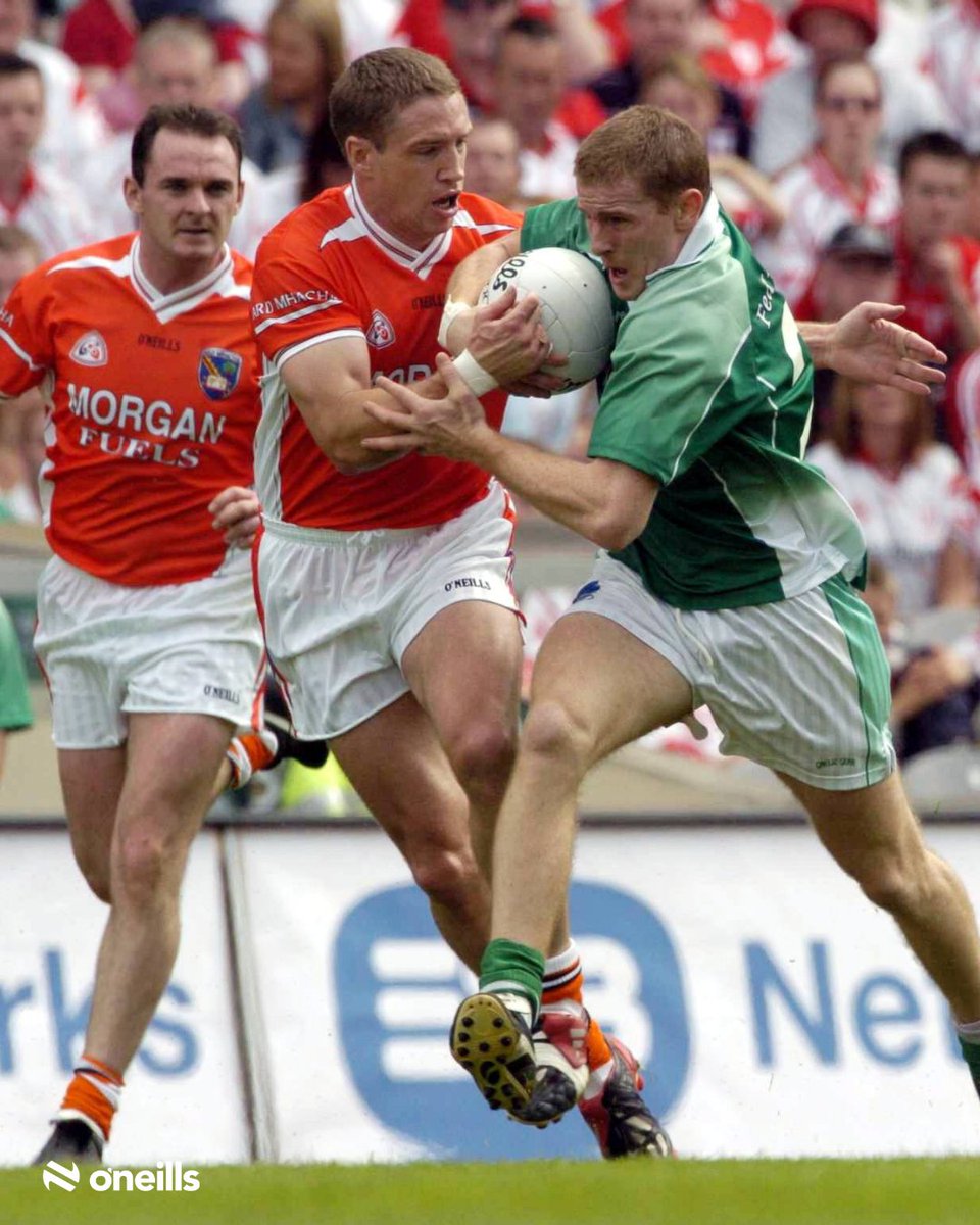 ONeills1918's tweet image. Summer of 04' 💚🤍
 
Saturday’s Ulster QF echoes a famous day, when Tom Brewster’s injury-time winner for Fermanagh shocking Sam Maguire favourites Armagh at Croke Park.
 
One of the greatest upsets the game has seen. 🤯
 
#GAA #Fermanagh #Armagh #AllIreland #ONeills