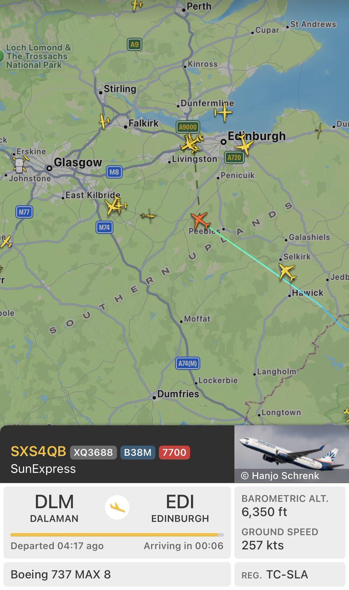 Gerald2General's tweet image. 🟡 SXS4QB squawking 7700 (Emergency)

SunExpress Boeing 737 MAX 8 
From DLM (Dalaman) to EDI (Edinburgh) 
6,350 ft • 257 kts

Like ❤️ | Follow ✈️ | Share | Comment 👇

#Aviation #Squawk7700 #Boeing737 #SunExpress