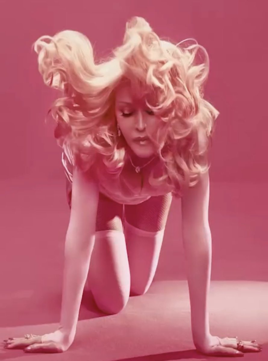 DrownedMadonna tweet media