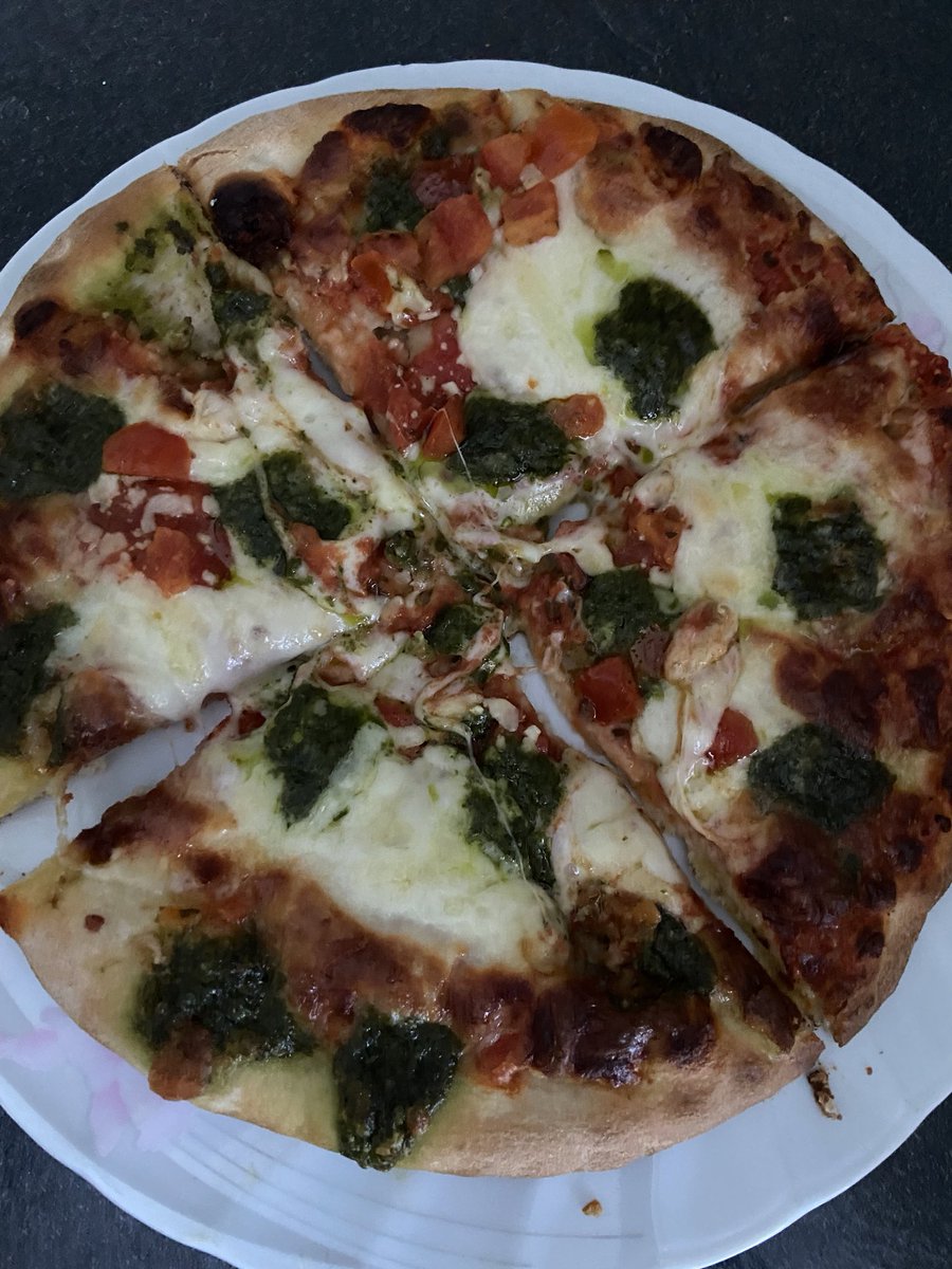 Jasmin 👻 tweet media