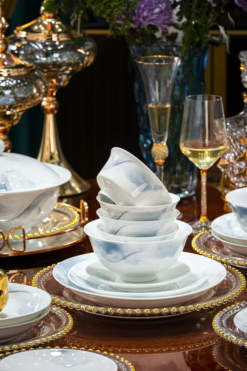 GroshansJack's tweet image. Swap processed snacks for this quick, nutrient-packed bowl! Grilled chicken, roasted veggies, quinoa u0026 a drizzle of olive oil—high protein, fiber, zero junk. Perfect for your post-workout or midday fuel.  #FatLossMeals #CleanEating #HealthyFuel