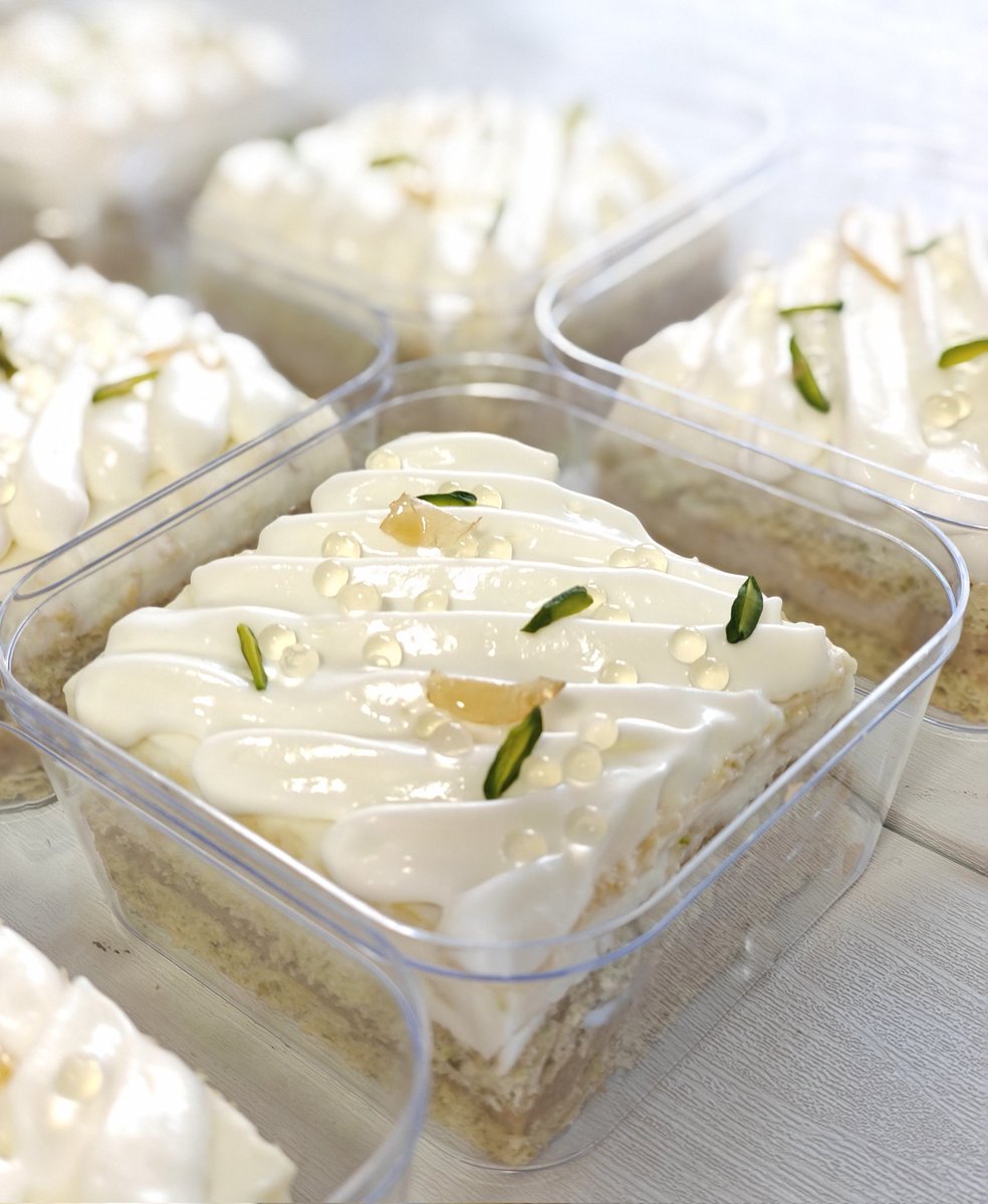 🕊️پرنیا tweet media