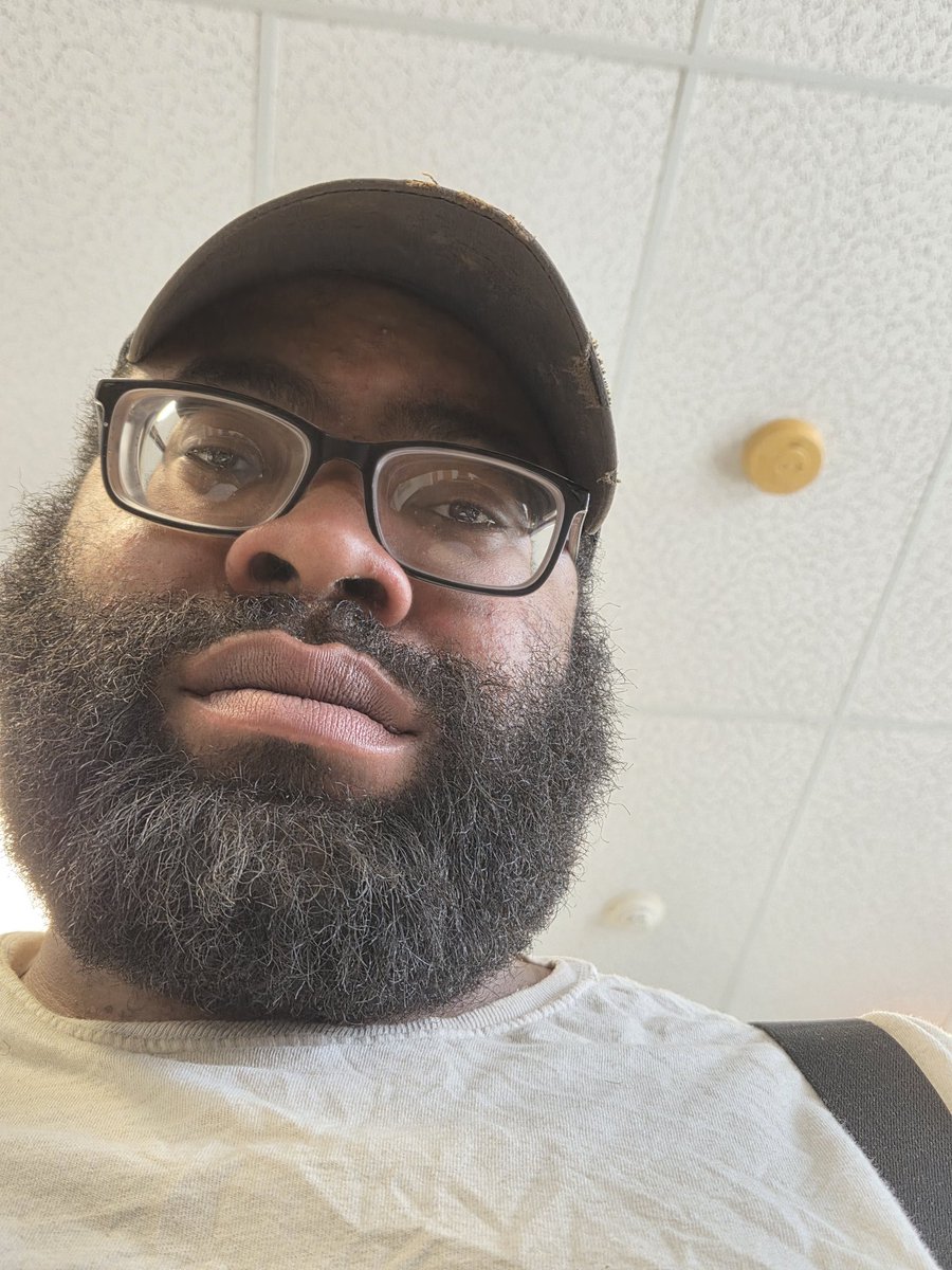 Jordan- GrowlingLibra tweet media