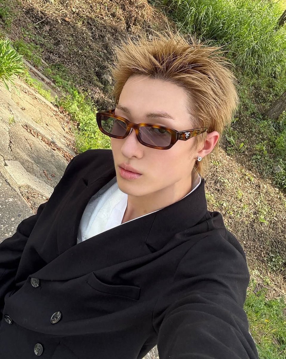 sia d 🥒 tweet media