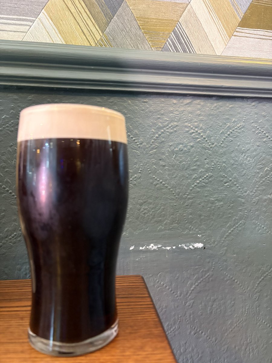Sarah Drinks Guinness tweet media