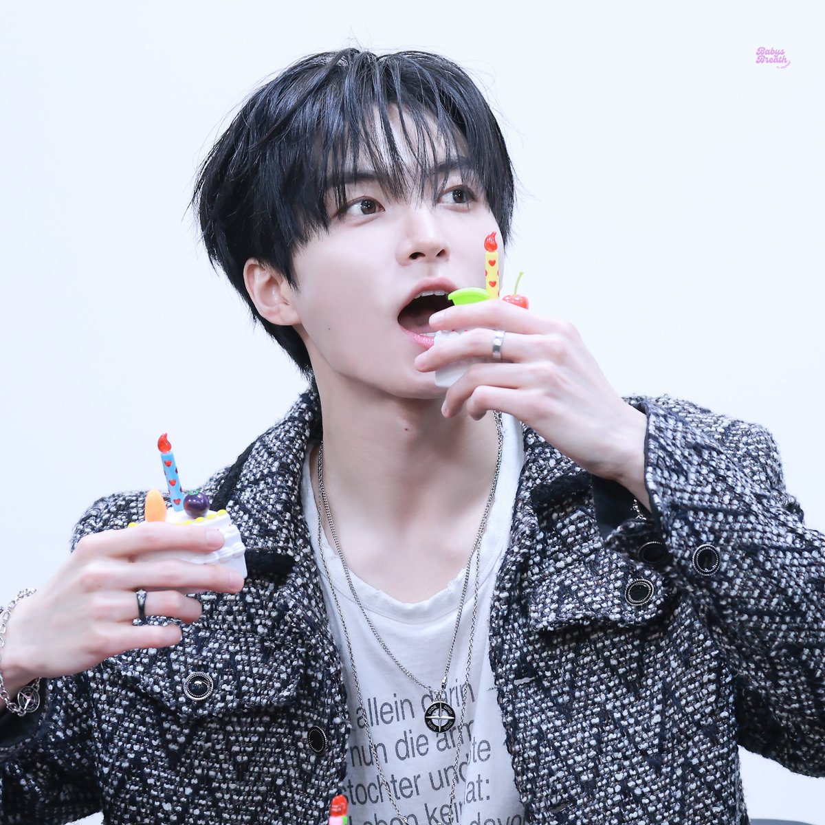 260208

#로민 #엘라스트 #ROMIN #ELAST