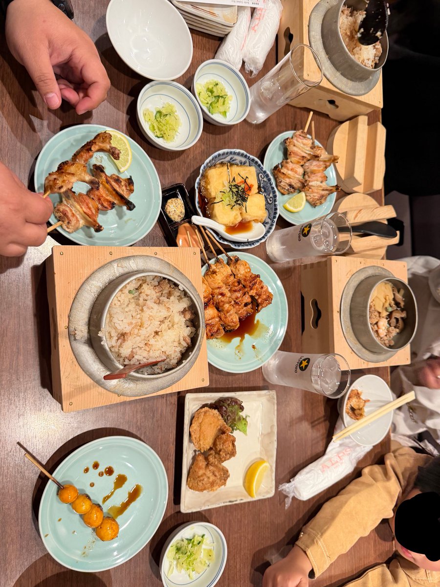 makan nasi liwetnya jpunk. dah lama nda torigin, kangen si karaage endulsnya ❤️‍🔥
#makanteruscitacitakurus