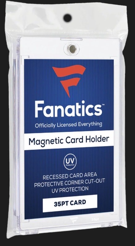 boscoscards's tweet photo. Every Topps blaster, hanger or mega box purchased gets a free Fanatics 35pt one touch! 

@Topps @Fanatics 

#bookittoboscos https://t.co/0whqyzFCbl