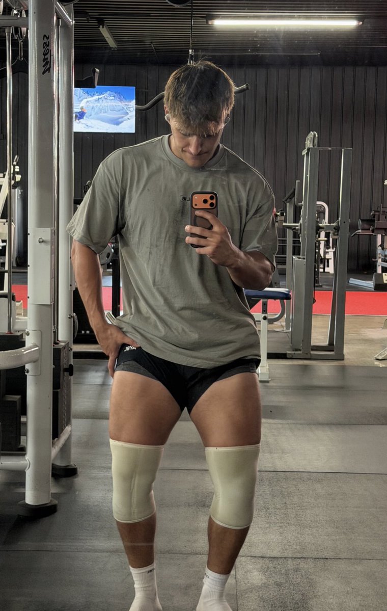 alpha austin tweet media