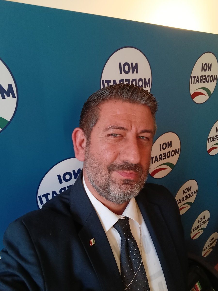 DeianaRoy's tweet photo. #riunionecoordinamentoromano#noimoderatiroma https://t.co/8mnDxe7OLw