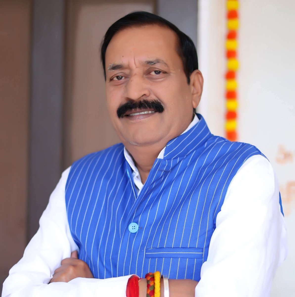 PSalkan's tweet photo. भारतीय जनता पार्टी के वरिष्ठ नेता श्री Mahendra singh yadav जी को मध्य प्रदेश राज्य सहकारी बैंक मर्यादित (अपेक्स बैंक) के अध्यक्ष बनाए जाने पर हार्दिक शुभकामनाएं। https://t.co/fZwIowM6BT
