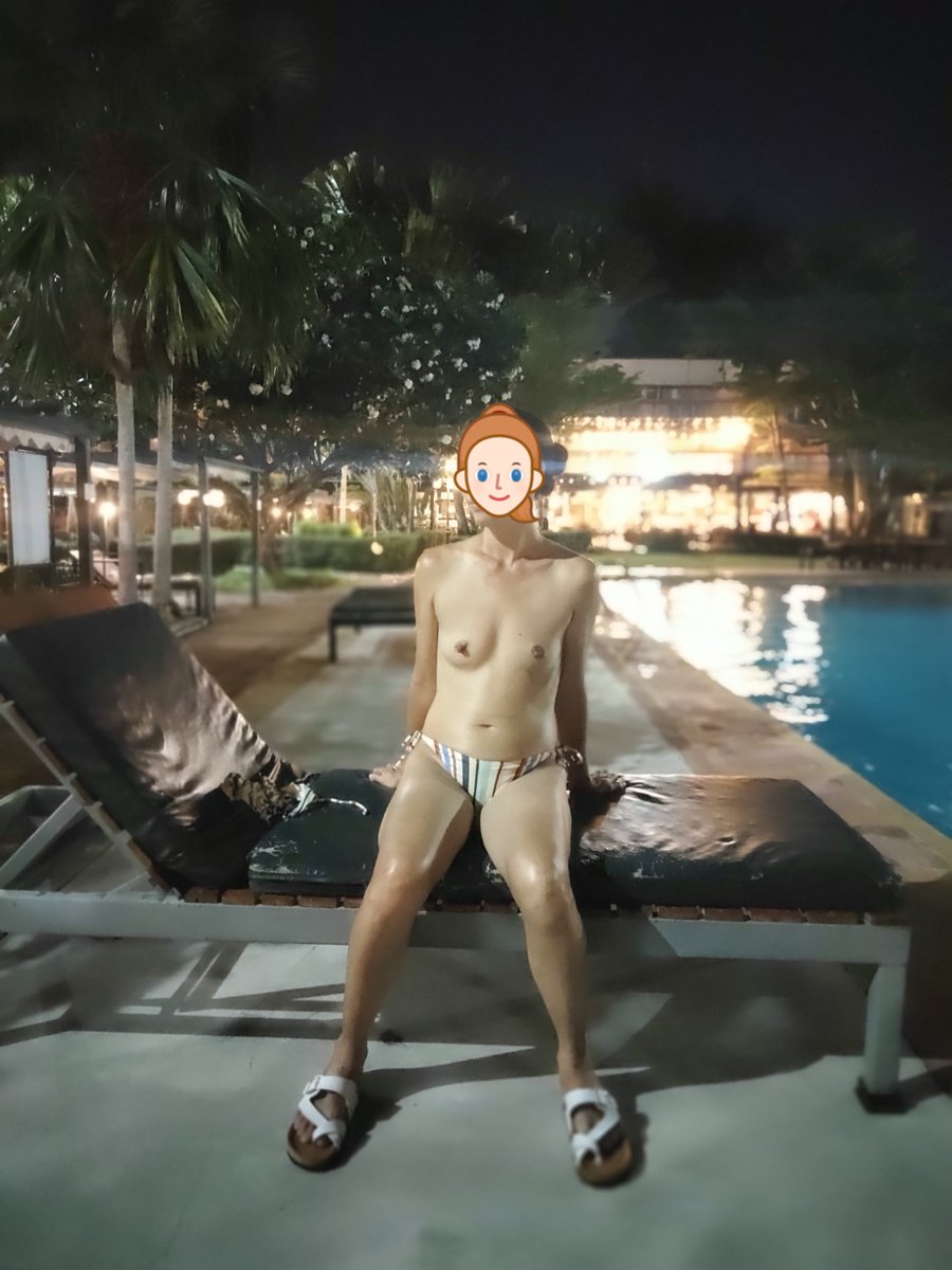 naturist life tweet media