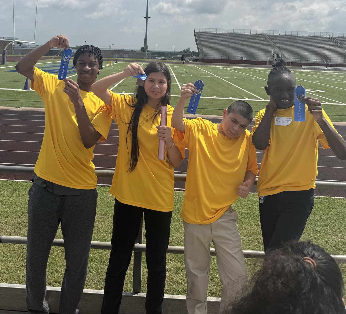 Boude Storey Middle School tweet media