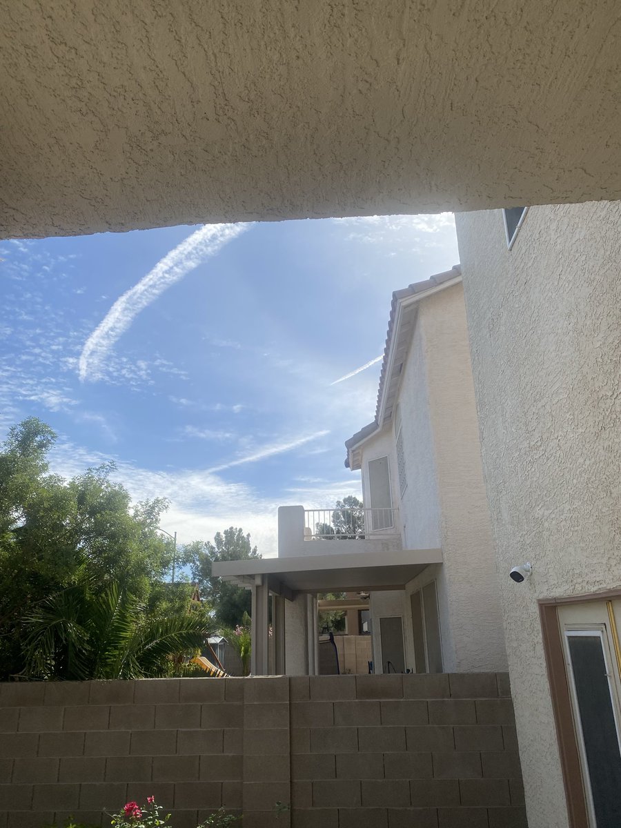 UselessEaterJeffy tweet media